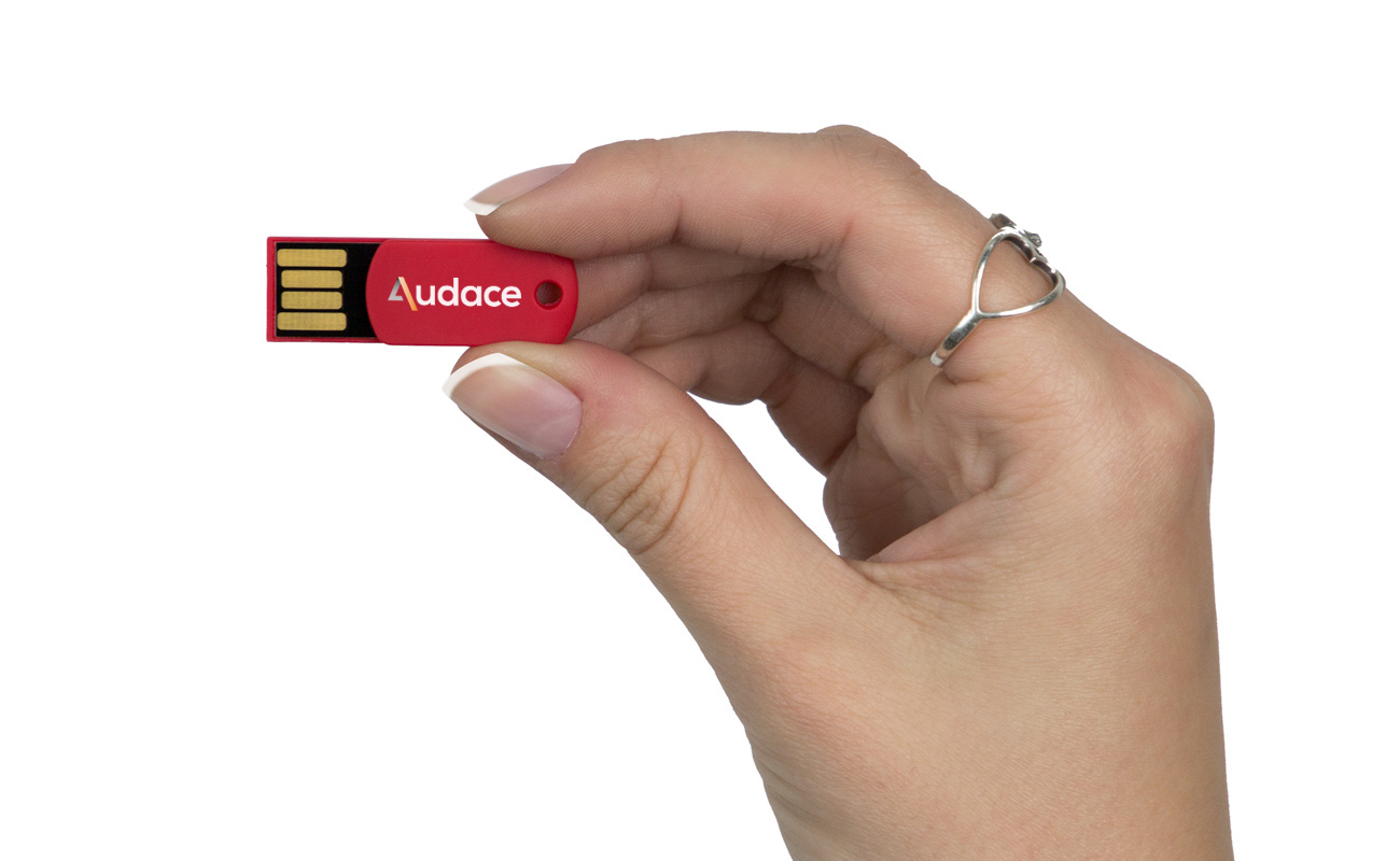 Clip - Gepersonaliseerde paperclip USB sticks gallery thumbnail