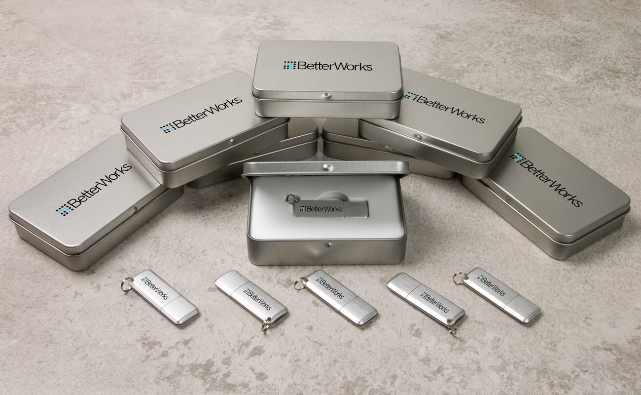 Halo - Gepersonaliseerde USB stick met LED lampje gallery thumbnail