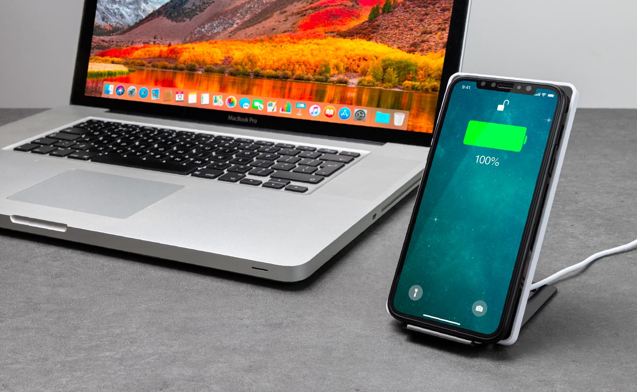 Stand - Custom Draadloze Opladers gallery thumbnail