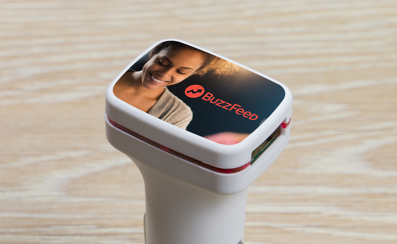 Vista - Bedrukte USB Autoladers gallery thumbnail